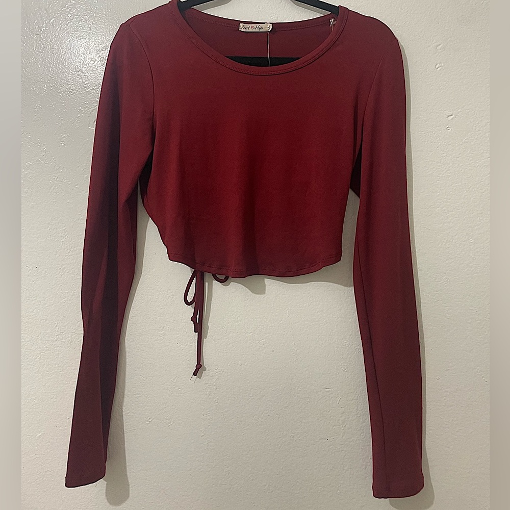 🌺Dark Red Long Sleeve Bottom Back Open With Bow!!